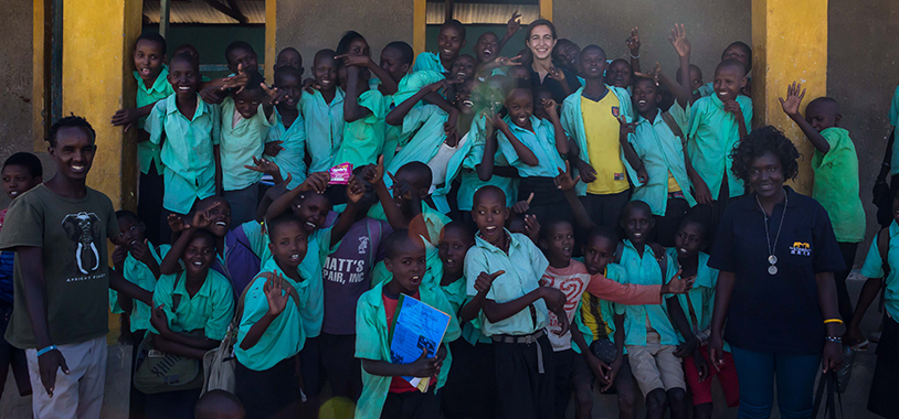 Group photo in Lorubae